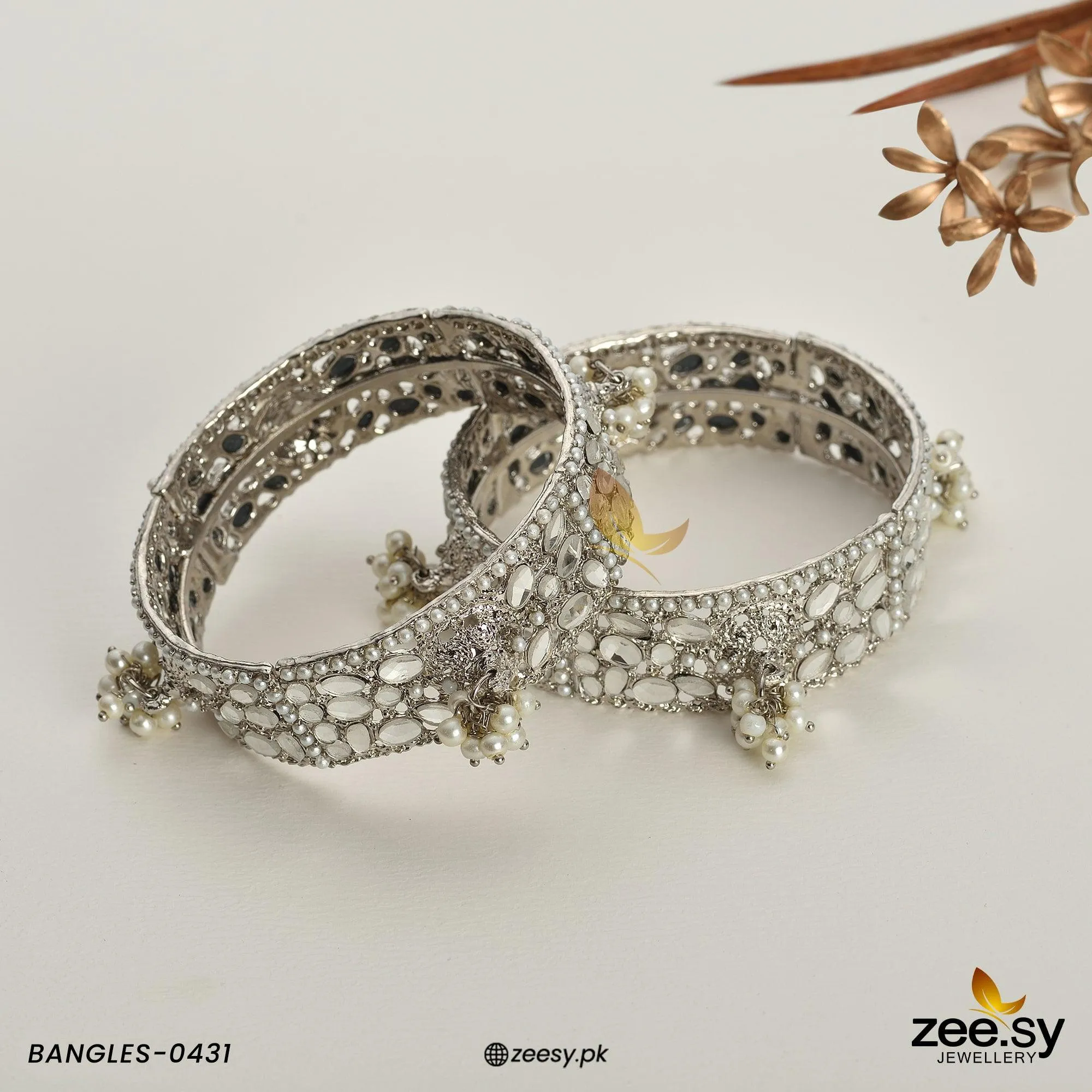 BANGLES-0431