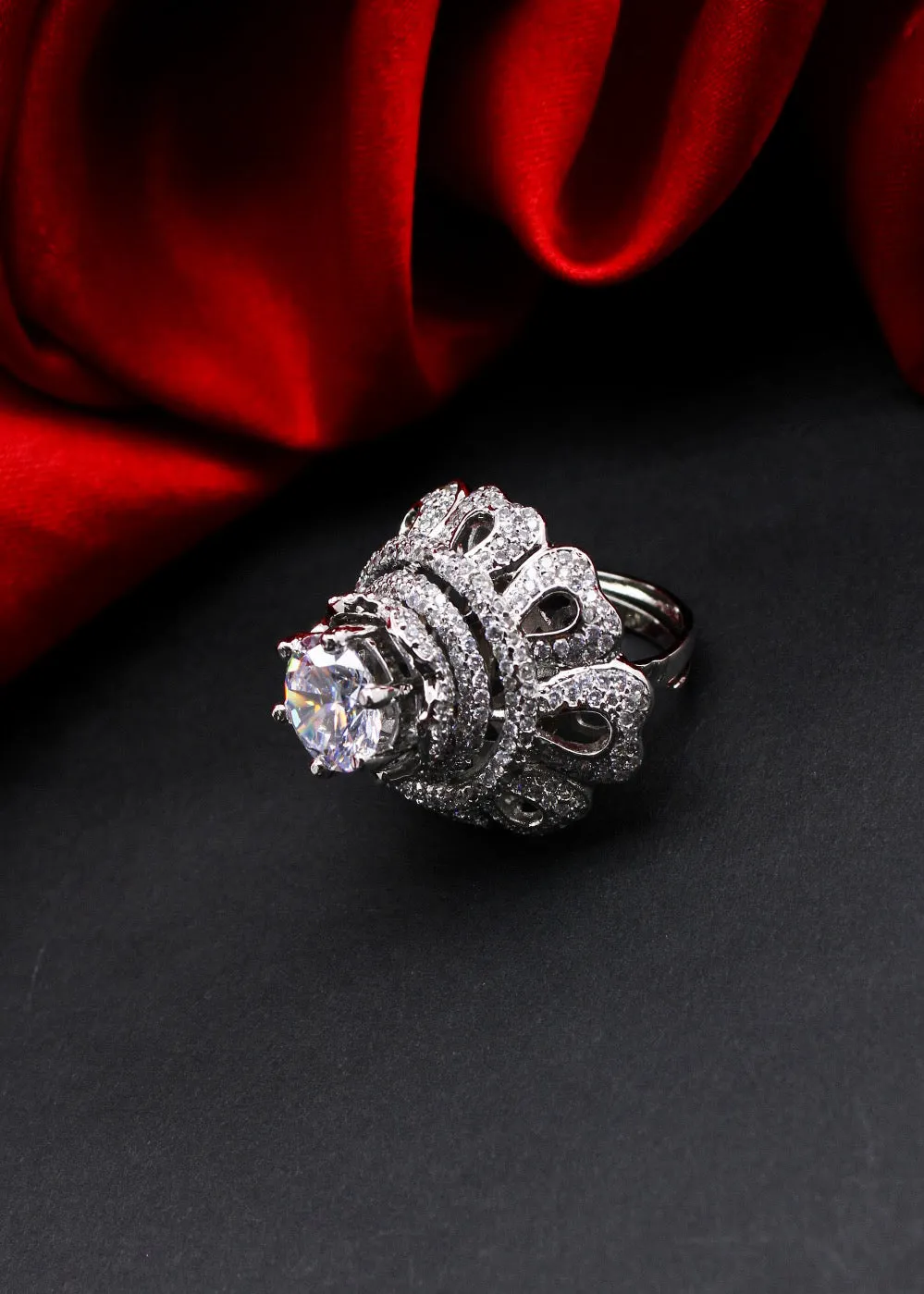 BRIDAL DESIGNER FINGER RING