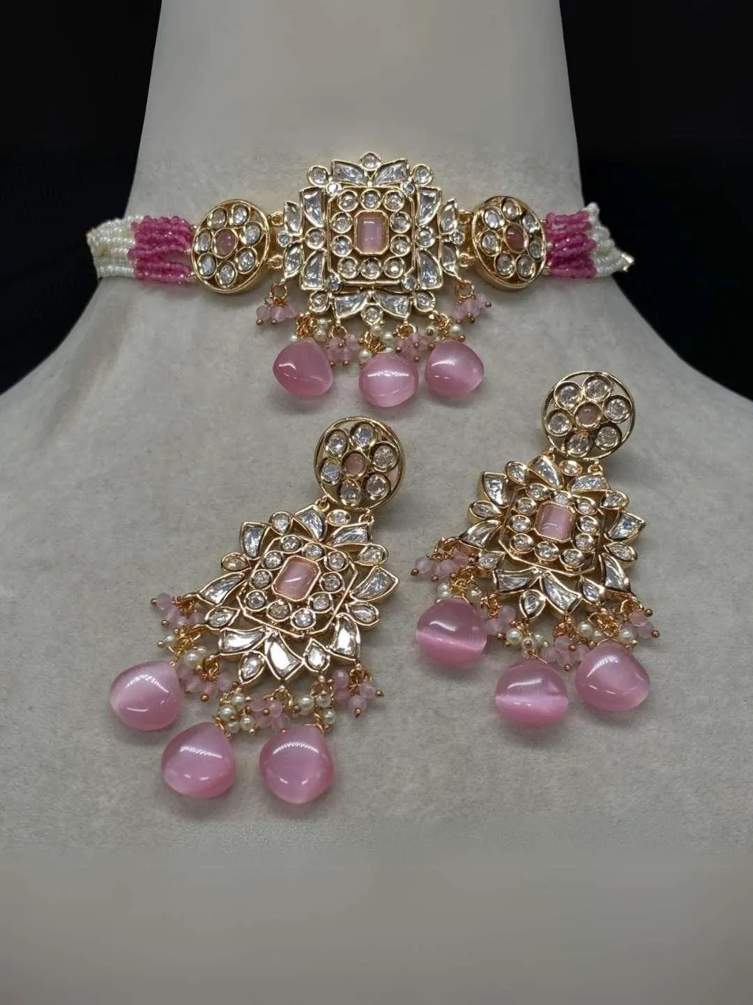 Bridesmaids Kundan Choker Set