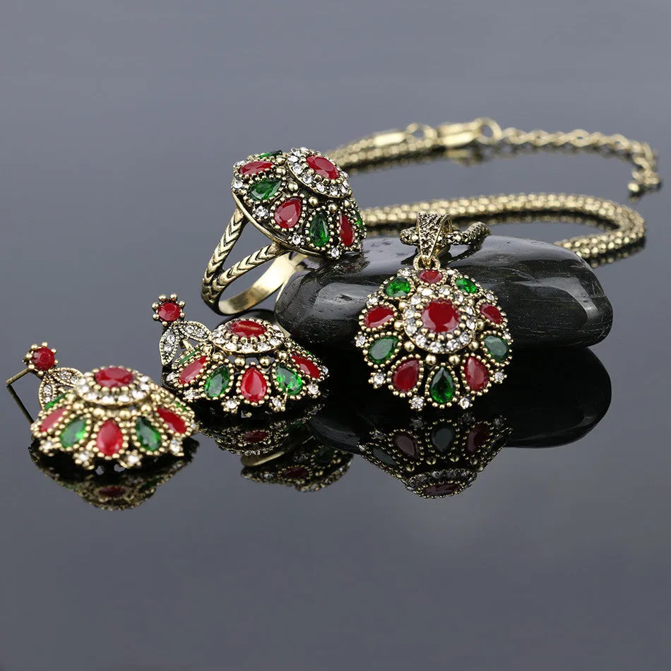 Crystal Flower Necklace Sets Fashion Earing For Women Strawberry Jewelry Turkish 3Pc Combination Nigerian Red Bead Necklace