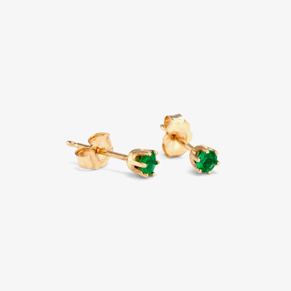 E1902E | 3mm Emerald Studs