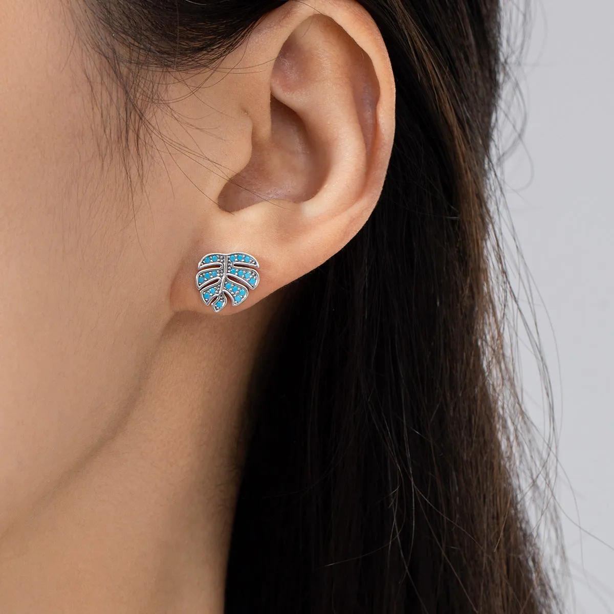 Elegant S925 Sterling Silver Turquoise Leaf Earrings