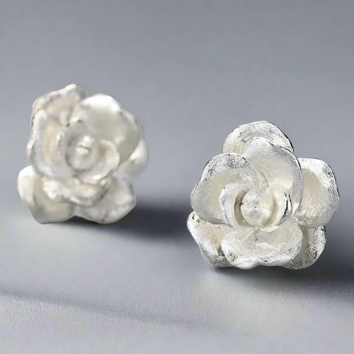 Elegant Vintage Camellia Flower Stud Earrings