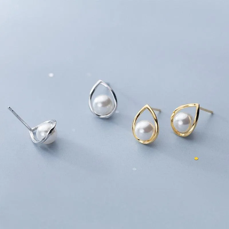 Leafy Pearl Minimal Studs