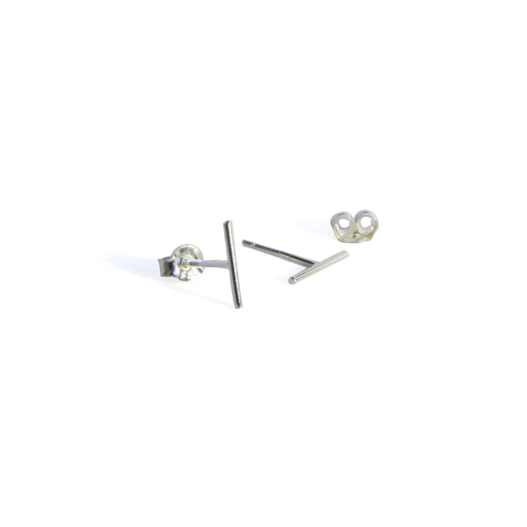 Medium Skinny Bar Studs