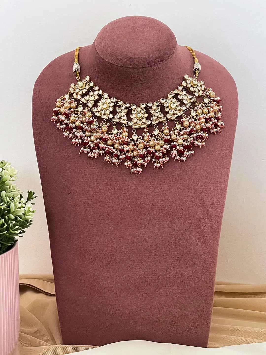 Pachi Kundan And Pink Beads Studded Bridal Choker