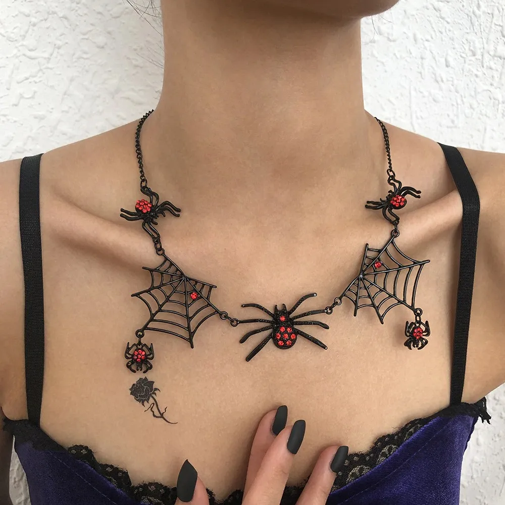 Punk Spider Pendant Crystal Necklaces for Women / Female Charm Necklace