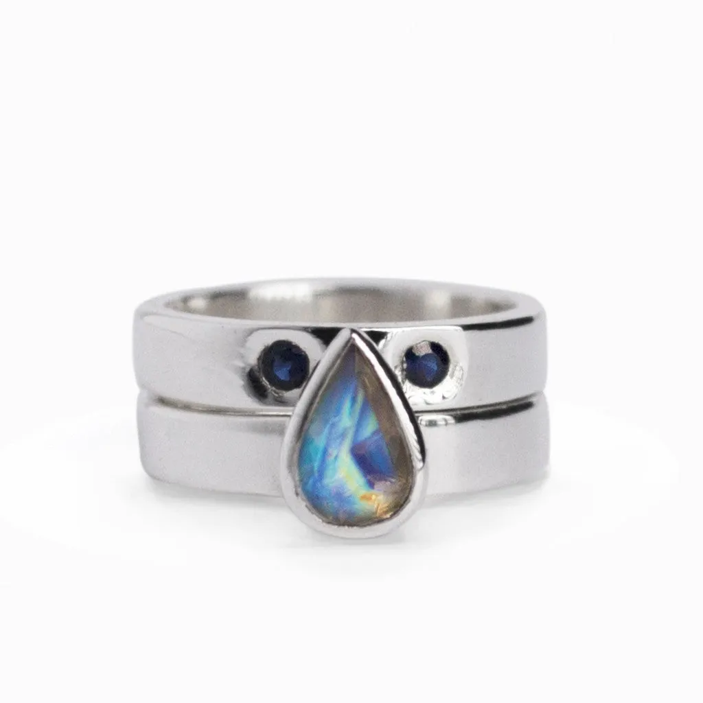 Rainbow Moonstone & Sapphire Ring