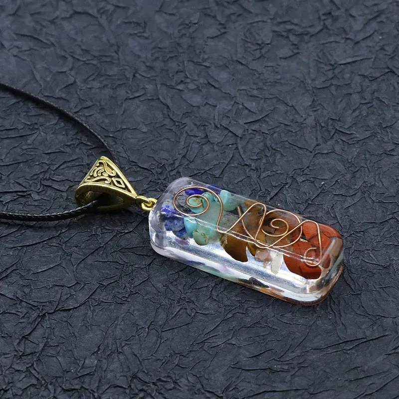 Retro Reiki Healing Colorful Chips Stone Natural Chakra Orgone Energy Pendant Necklace Pendulum Amulet Orgonite Crystal Necklace