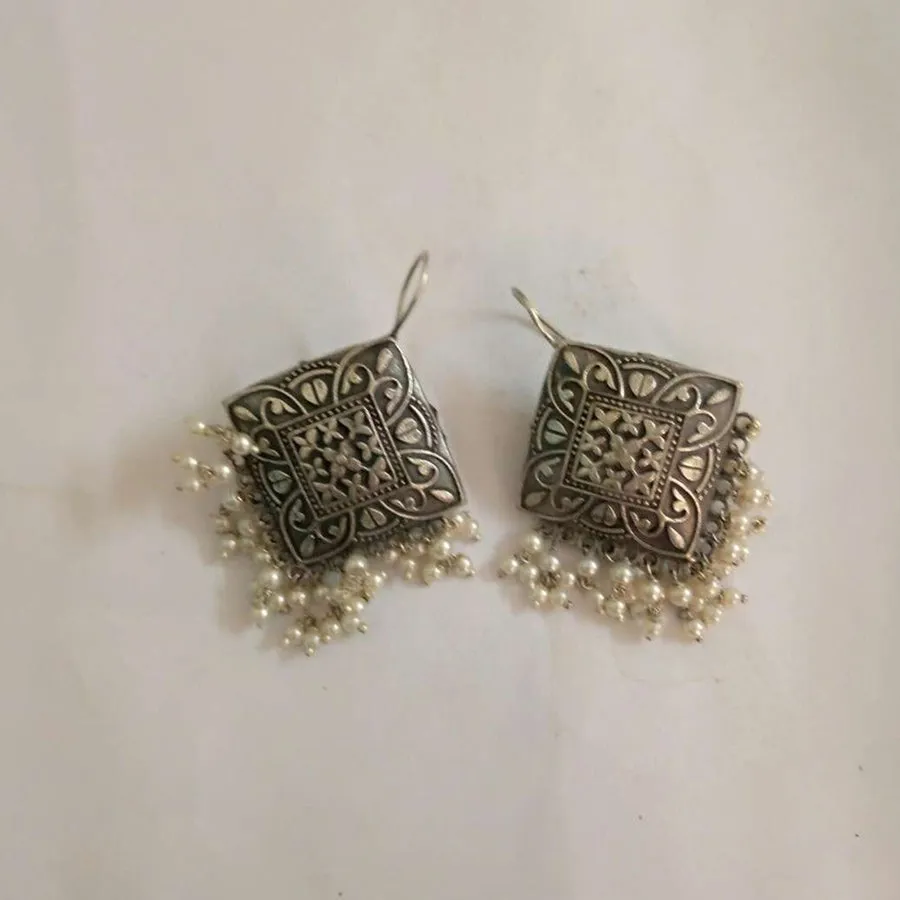 Silver Tone Small Pearls Earrings