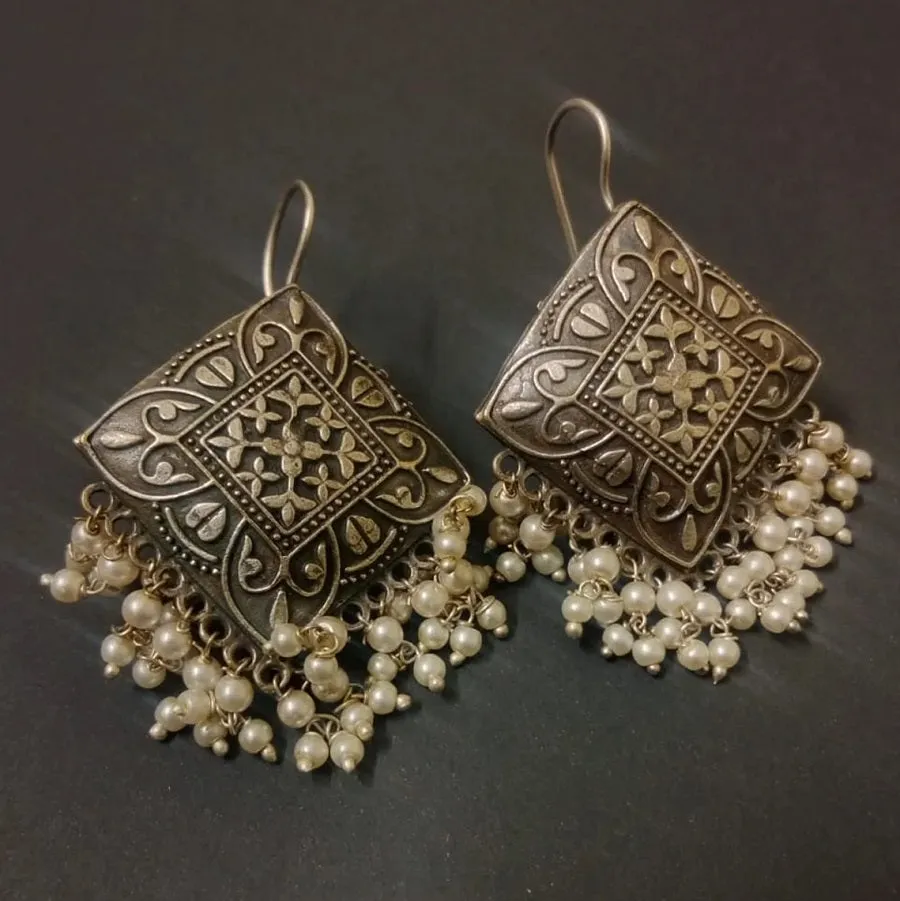 Silver Tone Small Pearls Earrings