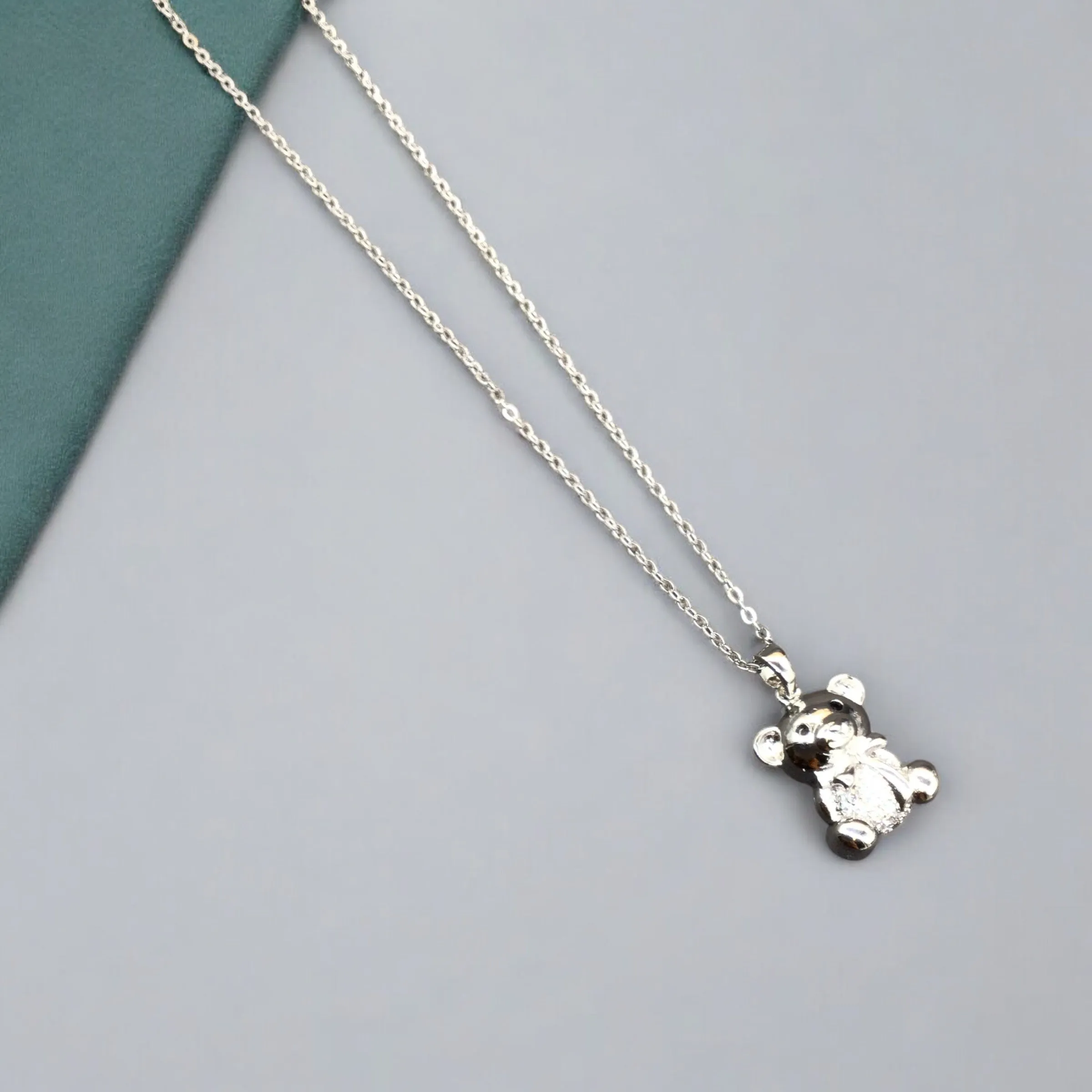 Small Bear Stainless Steel Necklace Pendants With Long Chain