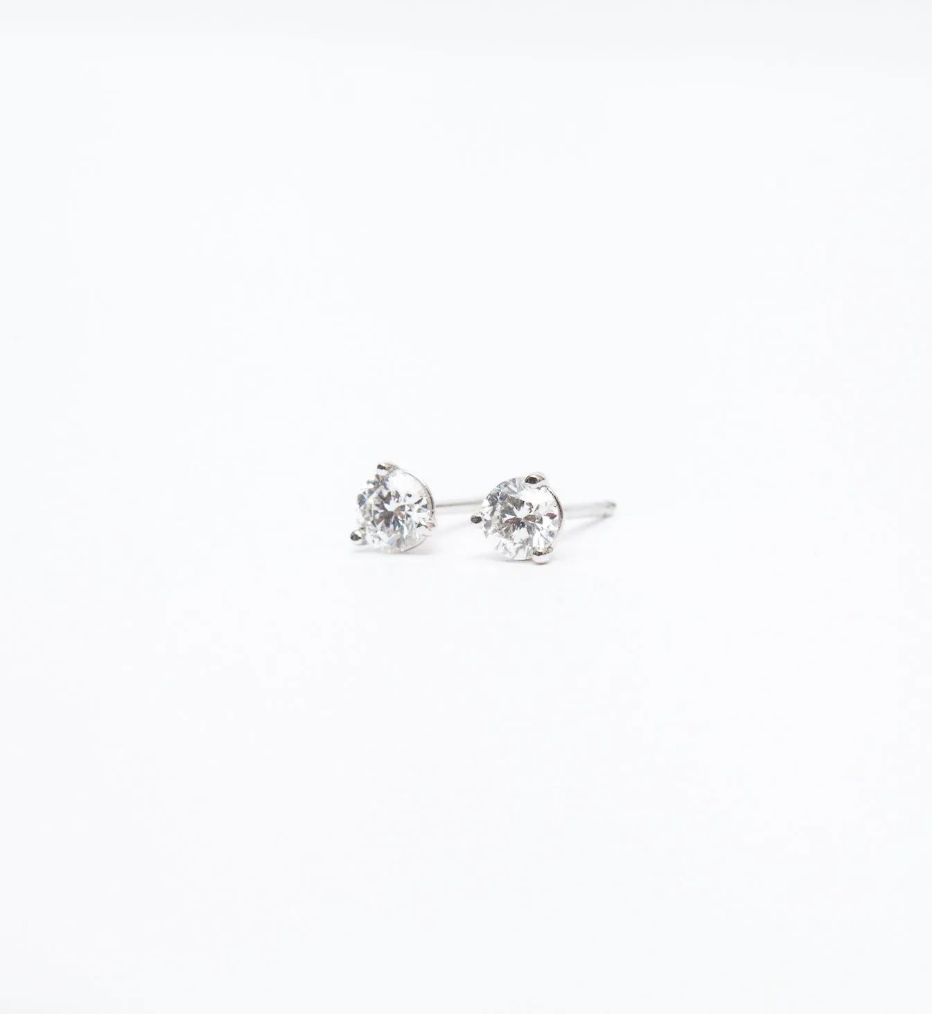 White Gold 0.50 ctw Three-Prong Diamond Studs